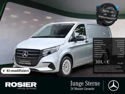Gebraucht Mercedes Vito 163 PS (119 kW) 2025 Silber / hightechsilber Van