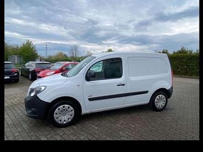 Mercedes Citan 109