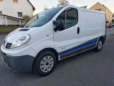 Gebraucht Renault Trafic 114 PS (83 kW) 2012 Weiss casablanca Van / Kleinbus