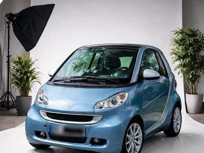 Begagnad Smart ForTwo Coupé 84 HK (61 kW) 2010 Blå Sportkupé