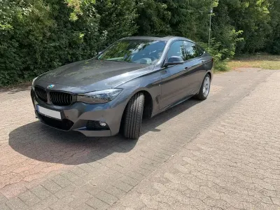 Gebraucht BMW 320 M Sport 184 PS (135 kW) 2019 Grau Limousine