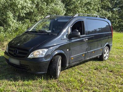 Schwarz Gebraucht 2011 Mercedes Vito Van | 14.999 €