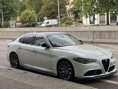 Usata Alfa Romeo Giulia Super 179 CV (131 kW) 2016 Berlina