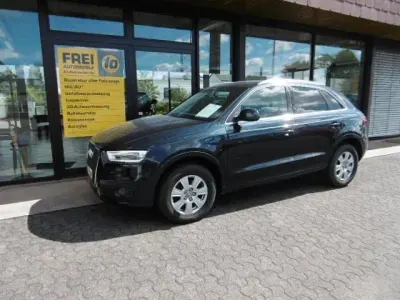 Gebraucht Audi Q3 Comfort 170 PS (125 kW) 2014 Blau SUV