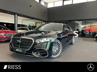 Gebraucht Mercedes S450 AMG line 367 PS (269 kW) 2026 Grün Limousine