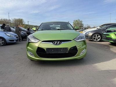 Usata Hyundai Veloster Premium 140 CV (102 kW) 2011 Verde Utilitaria