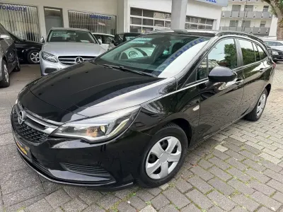 Gebraucht Opel Astra 110 PS (80 kW) 2017 Schwarz Kombi