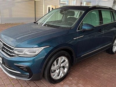 Blau Gebraucht 2021 VW Tiguan Elegance SUV | 28.190 € (Fairer Preis)