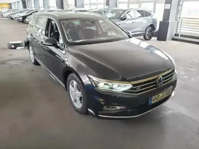 Gebraucht VW Passat 200 PS (147 kW) 2021 Andere Limousine