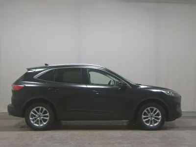 Używany Ford Kuga Titanium X 120 KM (88 kW) 2023 Czarny SUV