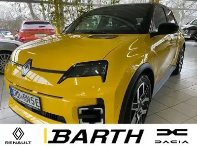 Gebraucht Renault 5 E-Tech Komfort 110 kW (150 PS) 2025 Pop yellow Limousine