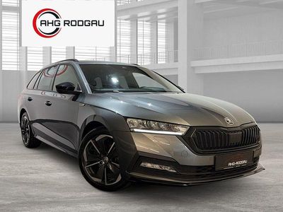 Grau Gebraucht 2024 Skoda Octavia SportLine Kombi | 31.999 €