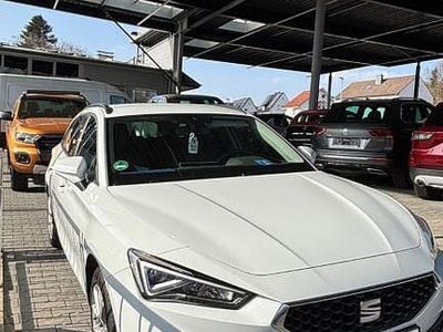 Gebraucht Seat Leon 150 PS (110 kW) 2021 Weiß Limousine