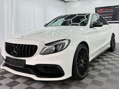 Weiß Gebraucht 2017 Mercedes C63 AMG AMG Limousine | 38.500 € (Fairer Preis)