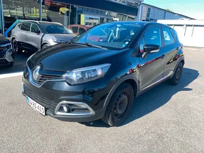 Używany Renault Captur Experience 110 KM (80 kW) 2015 Czarny SUV