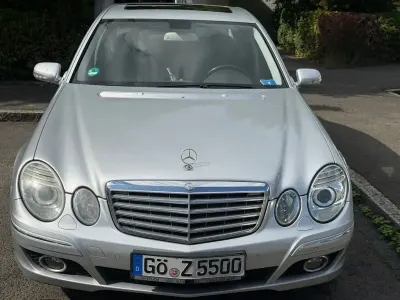 Gebraucht Mercedes E220 Elegance 170 PS (125 kW) 2008 Silber Limousine