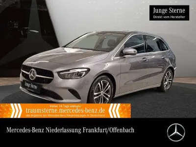 Gebraucht Mercedes B180 Advanced 136 PS (100 kW) 2025 Grau Van / Kleinbus