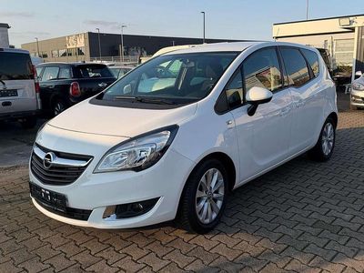 Gebraucht Opel Meriva drive 101 PS (74 kW) 2016 Schneeweiss/summitwhite/arctic Van / Kleinbus