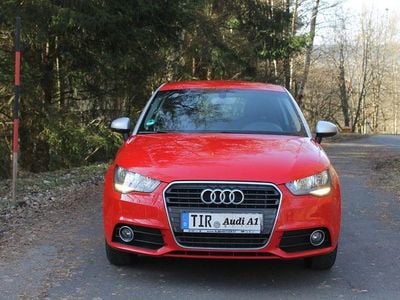 Gebraucht Audi A1 Ambition 122 PS (89 kW) 2011 Rot Kleinwagen