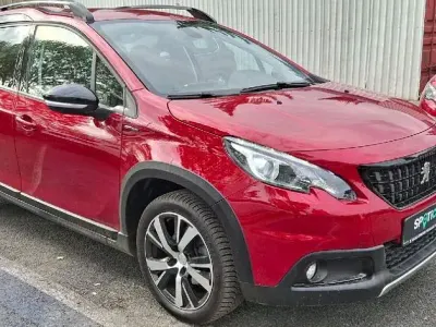 Gebraucht Peugeot 2008 Allure 131 PS (96 kW) 2019 Rot met. SUV