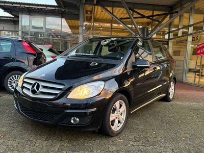 Mercedes B200