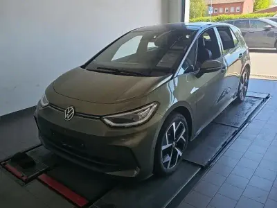 Gebraucht VW ID.3 Pro 150 kW (204 PS) 2024 Grün Kleinwagen