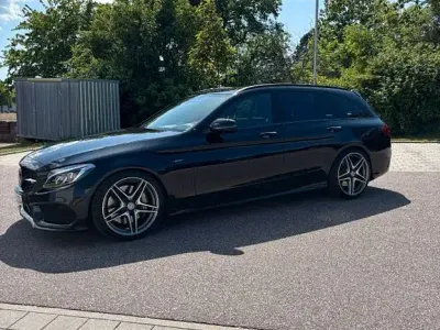 Gebraucht Mercedes C450 AMG AMG 367 PS (269 kW) 2015 Schwarz Limousine