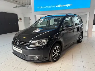 Gebraucht VW Touran Trendline 150 PS (110 kW) 2012 Schwarz Van / Kleinbus
