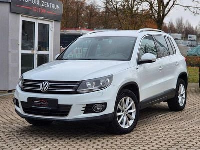 Weiß Gebraucht 2016 VW Tiguan LOUNGE SUV | 14.890 € (Etwas zu teuer)