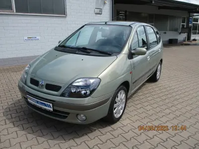 Używany Renault Scénic 107 KM (78 kW) 2002 Szary Minivan