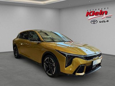 Nouă Kia K4 GT-Line 179 CP (131 kW) 2026 Galben Berlinǎ