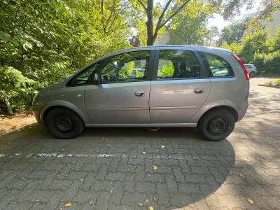 Gebraucht Opel Meriva 101 PS (74 kW) 2005 Andere farben Van / Kleinbus