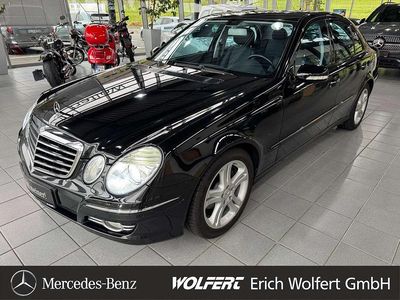 Gebraucht Mercedes E200 Avantgarde 184 PS (135 kW) 2007 Obsidianschwarzmetallic Limousine
