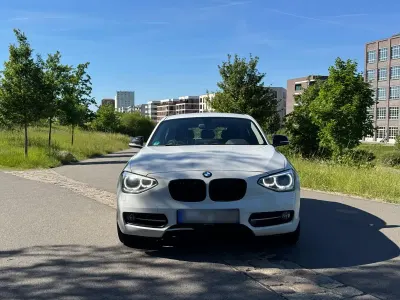 Gebraucht BMW 118 Sport Line 143 PS (105 kW) 2012 Weiß Kleinwagen