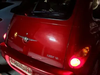 Gebraucht Chrysler PT Cruiser Limited 141 PS (103 kW) 2003 Rot Van / Kleinbus