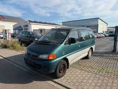 Gebraucht Mitsubishi Space Gear 132 PS (97 kW) 1995 Grün Van / Kleinbus