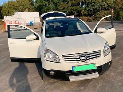 Nissan Qashqai +2