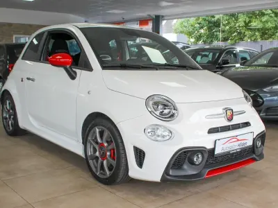 Gebraucht Abarth 595 165 PS (121 kW) 2023 Weiß Kleinwagen