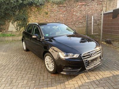 Gebraucht Audi A3 Ambiente 110 PS (80 kW) 2016 Schwarz Limousine