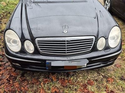 Schwarz Gebraucht 2005 Mercedes E350 Elegance Kombi | 3.600 € (Guter Preis)