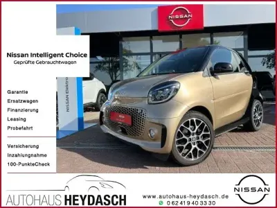 Używany Smart ForTwo Electric Drive Exclusive 60 kW (82 KM) 2023 Złoty Kabriolet