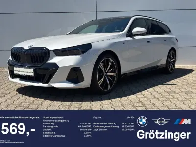 Gebraucht BMW 540 M Sport 303 PS (222 kW) 2025 Weiß Kombi