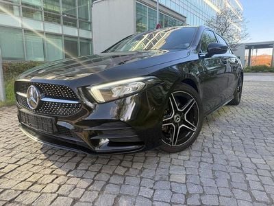 Second-hand Mercedes A200 AMG line 163 CP (119 kW) 2020 Negru Berlinǎ