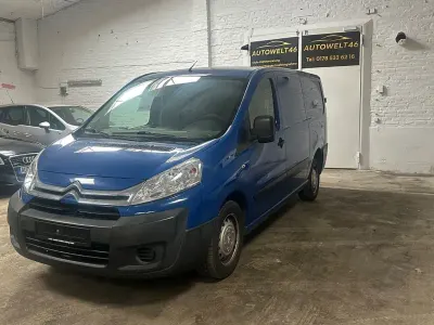 Gebraucht Citroën Jumpy 128 PS (94 kW) 2014 Blau Van / Kleinbus