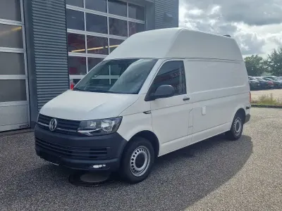 Gebraucht VW Transporter 150 PS (110 kW) 2019 Candyweiss Van