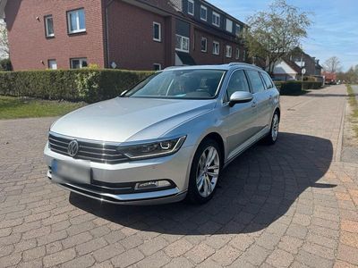 Gebraucht VW Passat Highline 150 PS (110 kW) 2015 Silber Kombi
