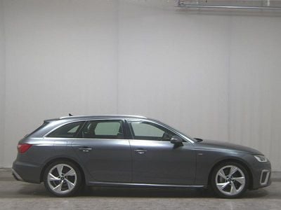 Grau Gebraucht 2021 Audi A4 S-Line Kombi | 20.680 € (Superpreis)