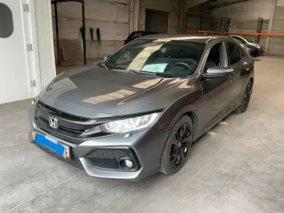 Gebraucht Honda Civic Elegance 129 PS (94 kW) 2017 Grau Limousine