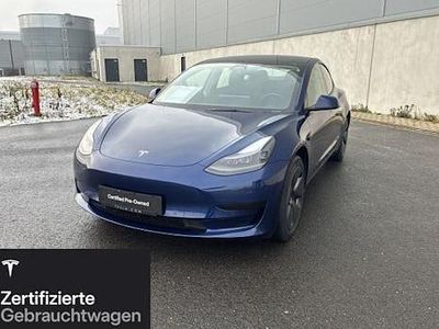 Blau Gebraucht 2022 Tesla Model 3 Standard Range Limousine | 27.900 € (Fairer Preis)