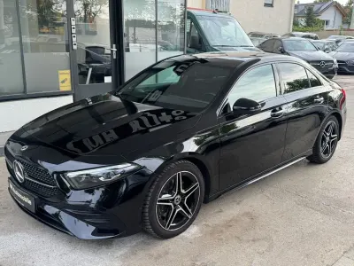 Używany Mercedes A220 AMG 190 KM (139 kW) 2023 Czarny Sedan/Limuzyna
